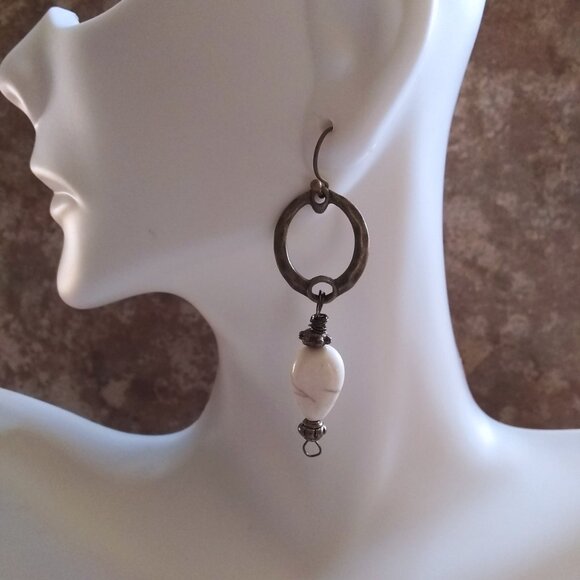 3 Pairs of Handmade Earrings! Winter Birthdays ~ Gift Exchange ~ Office Party - Picture 8 of 11